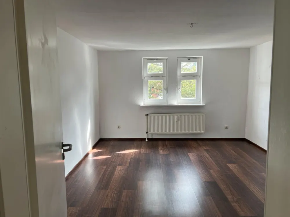 4 Zimmer Küche Bad zu vermieten