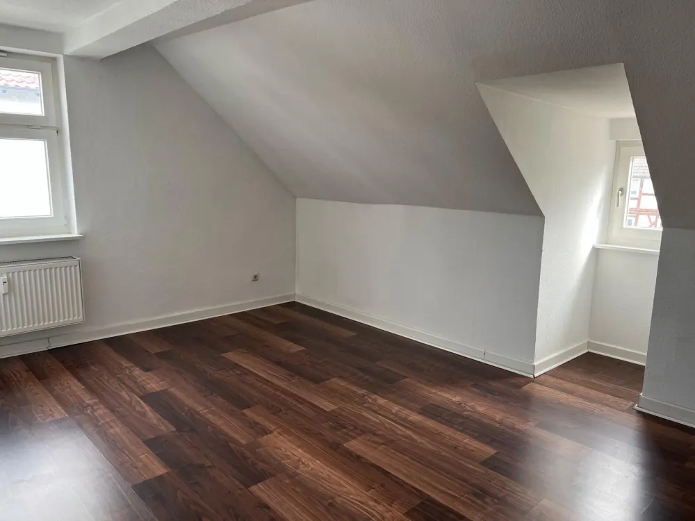 4 Zimmer Küche Bad zu vermieten