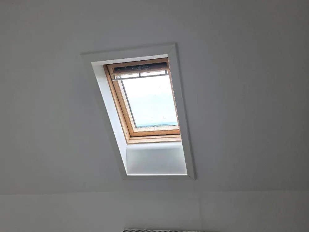2-Zimmer-Wohnung Dachgeschosswohnung zu vermieten