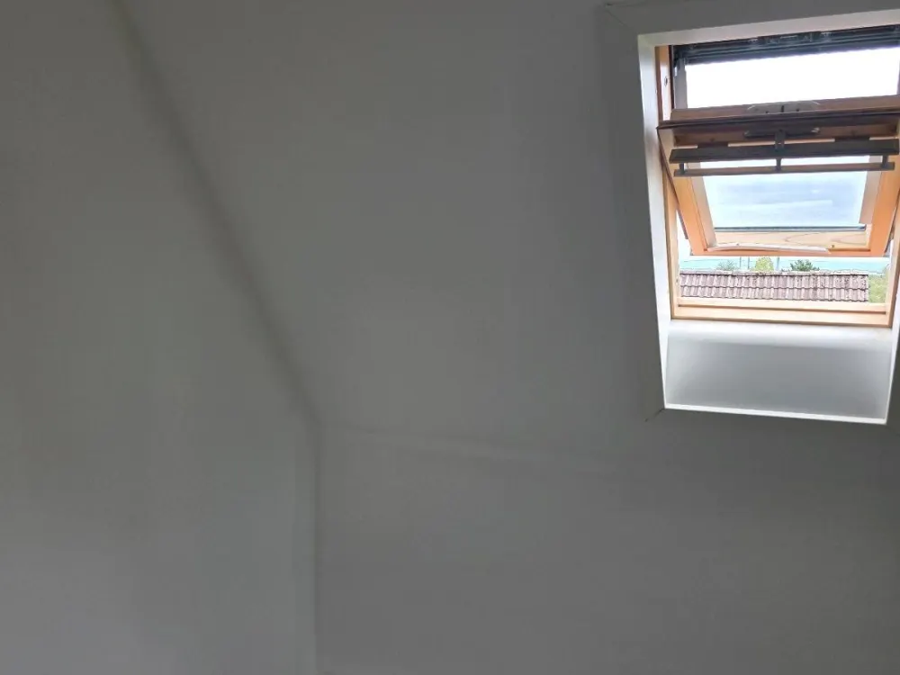2-Zimmer-Wohnung Dachgeschosswohnung zu vermieten