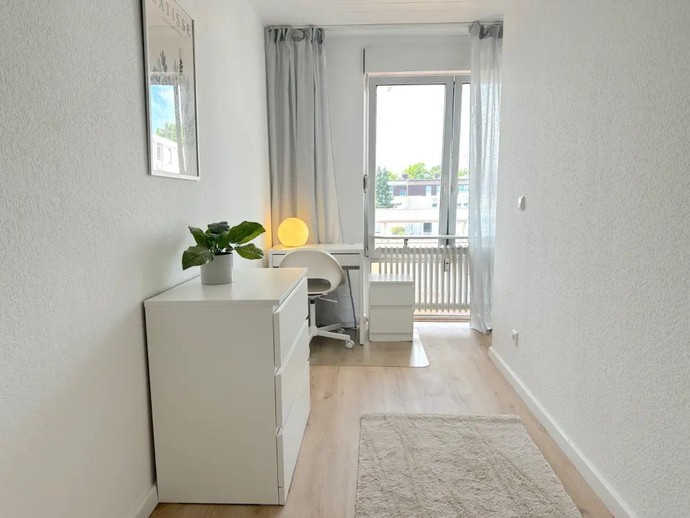 Freies WG-Zimmer 01.10 - Nähe Varisano Klinikum - Shared flat