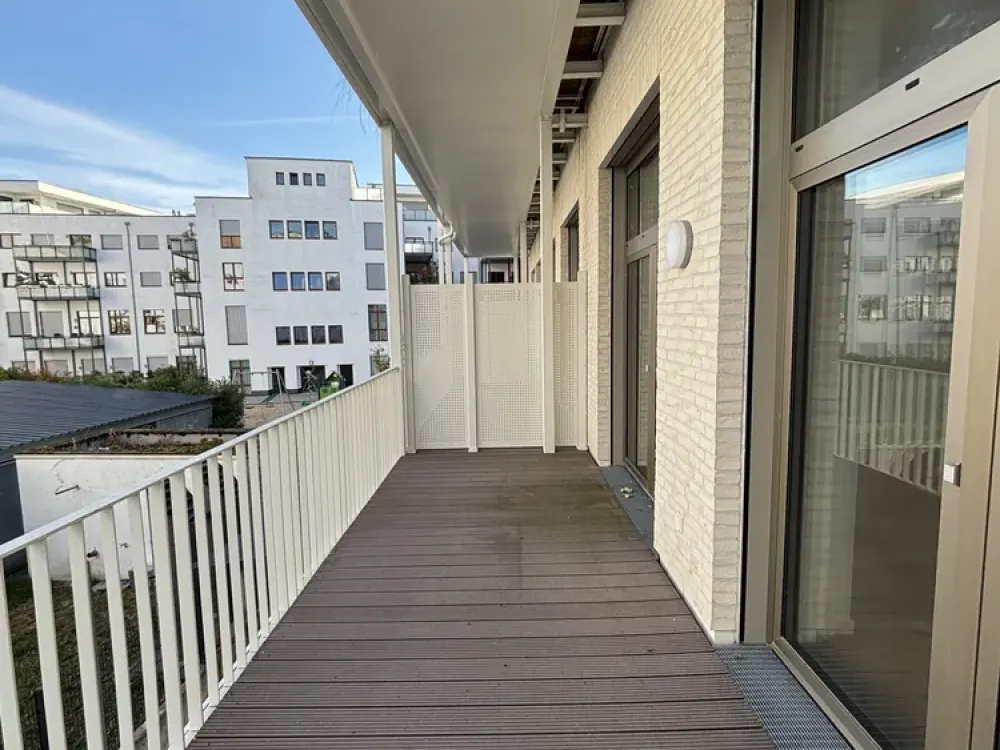 Bright 1-Room New-Build Apartment with High-Quality Features