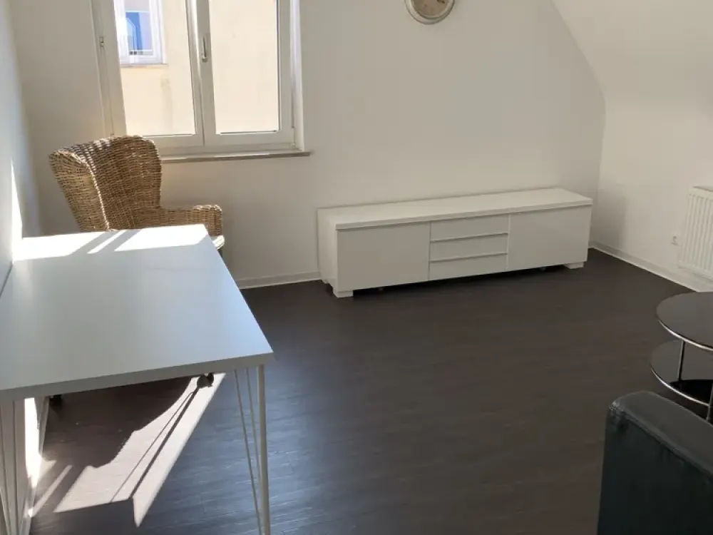 Möblierte 2,5 Zimmerwohnung Stuttgart-Vaihingen-Höhenrand