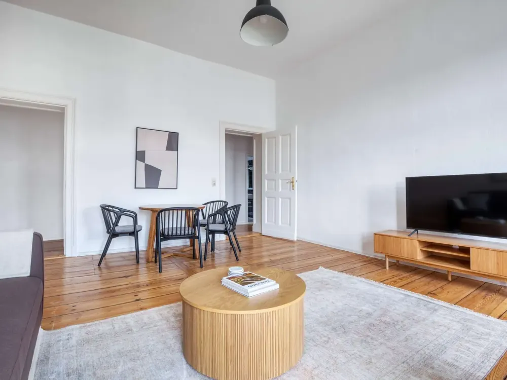 Beeindruckende 3-Zimmer Wohnung in Friedrichshain - voll möbliert