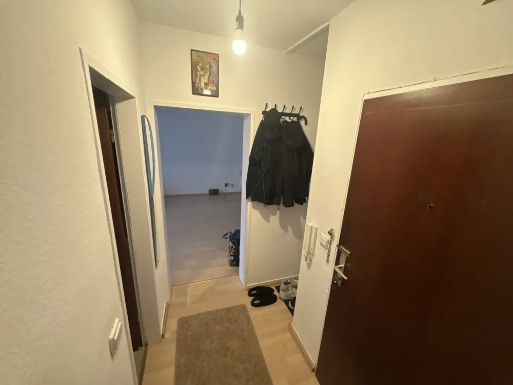 SCHÖNE HELLE 2-ZIMMER-WHG NAHE EISERNER STEG SACHSENHAUSEN- NORD