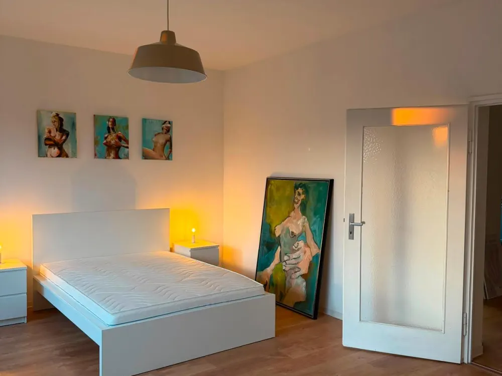 35m2 WG-Zimmer in vollmöblierter 3er-WG in Nürnberg-Südstadt