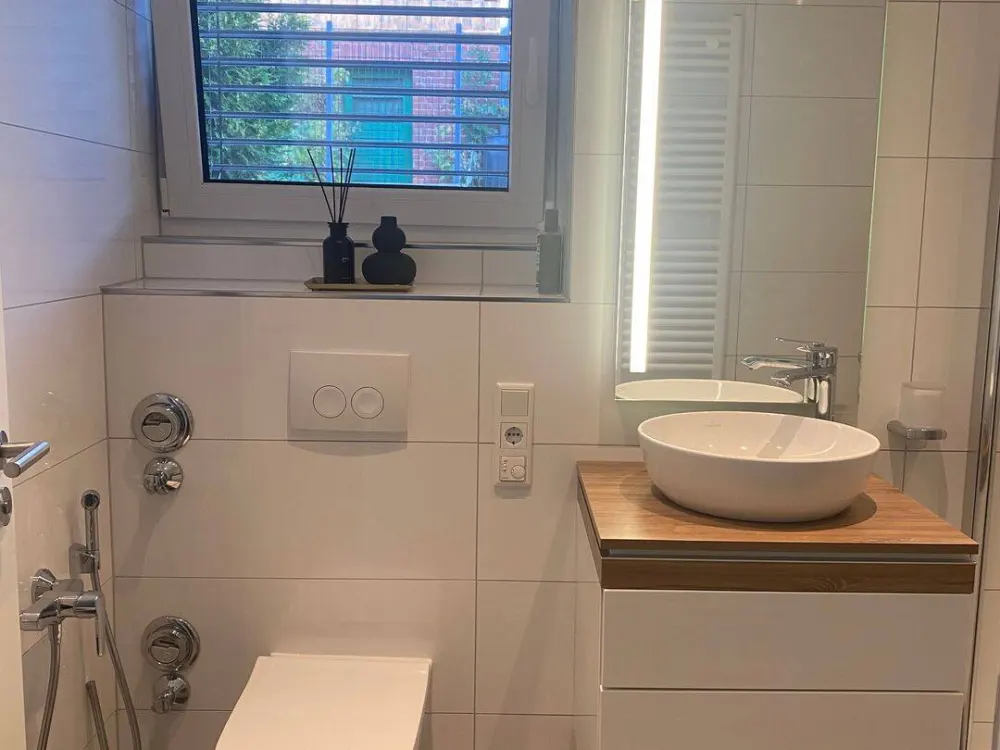 Luxus-Apartment (35m²) Kassel-Brasselsberg- MÖBLIERT, AUF ZEIT