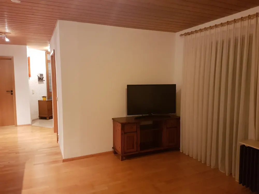 Ruhige 2-Zimmer Einliegerwohnung mit EBK und Terrasse in Köngen
