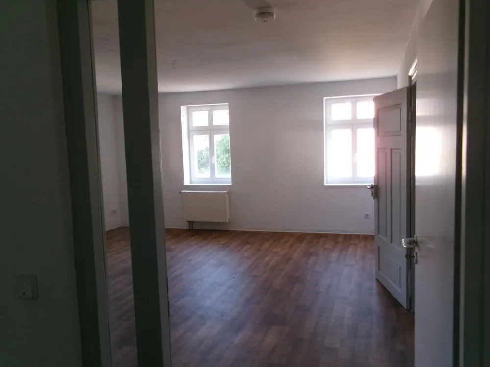 Etagenwohnung, hell und geräumig