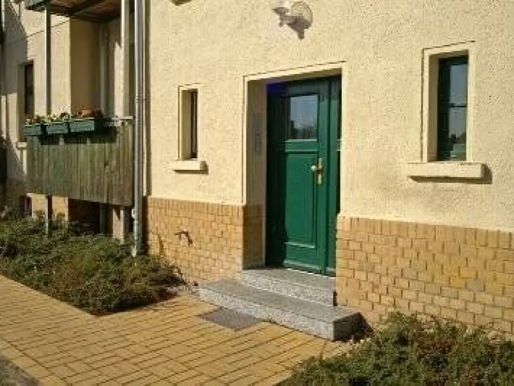 3-Raum Wohnung mit Balkon in Liebertwolkwitz