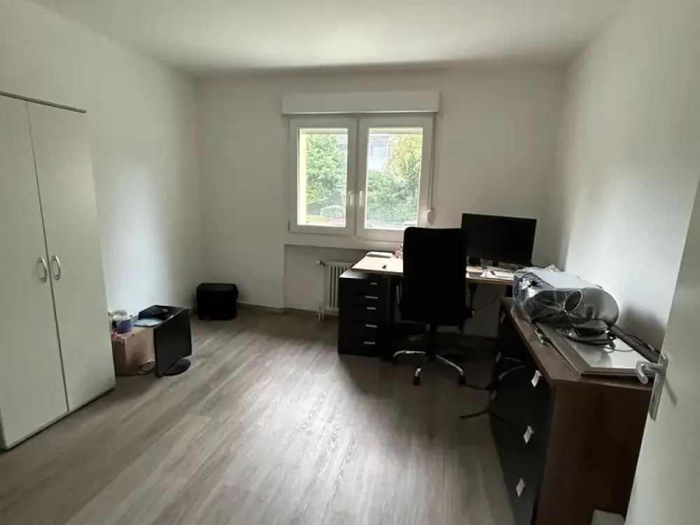 Mitbewohner/in gesucht : Drei-Zimmer-Wohnung in Hilden