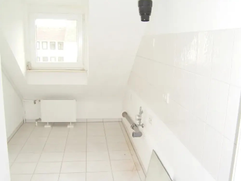Gemütliche 3-Zi-Dachgeschoss-Wohnung in direkter Innenstadtlage, idealer Schnitt 67,5m²