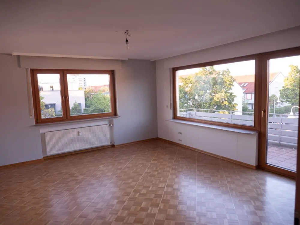 Sehr zentrale 4-Zimmer Wohnung in Wendlingen am Neckar