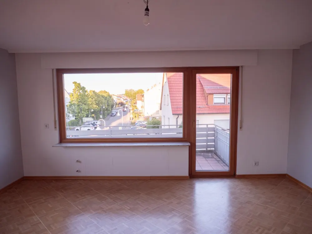Sehr zentrale 4-Zimmer Wohnung in Wendlingen am Neckar