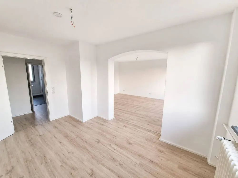 3-Zimmer-Wohnung mit Balkon und Einbauküche in Kassel-Harleshausen