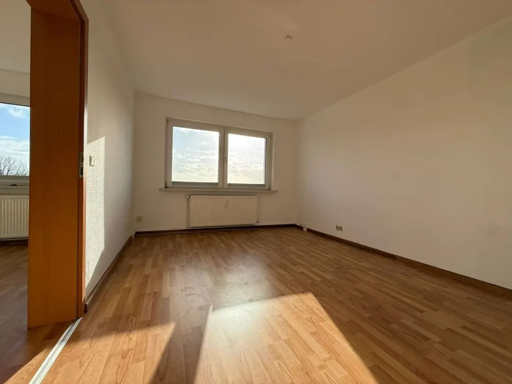 Geräumige 3-Zimmer Wohnung inkl. neuer EBK - 10 min bis Rostock