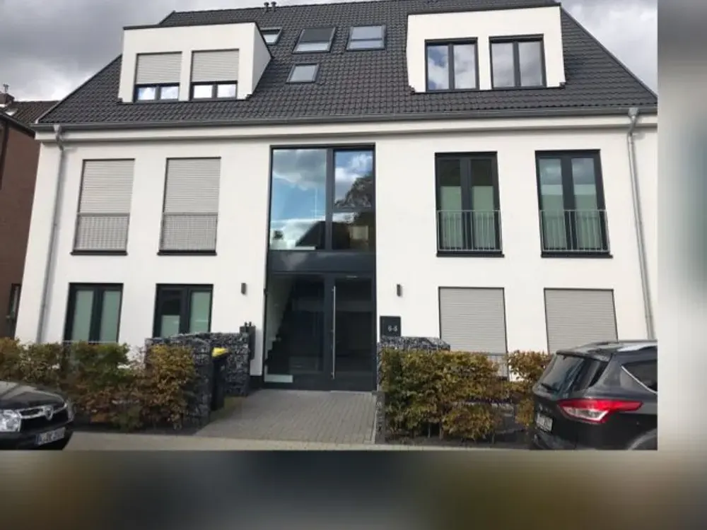 Modern 3-Room Maisonette Apartment with High-End Features