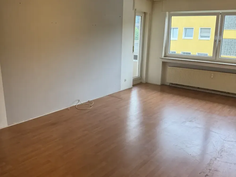 Quiet, bright apartment with 3 rooms and balcony in Hagen-Hohenlimburg