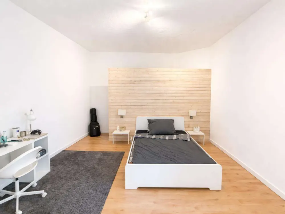 Fully Furnished Shared Apartment Room in Prime Location of Karlsruhe