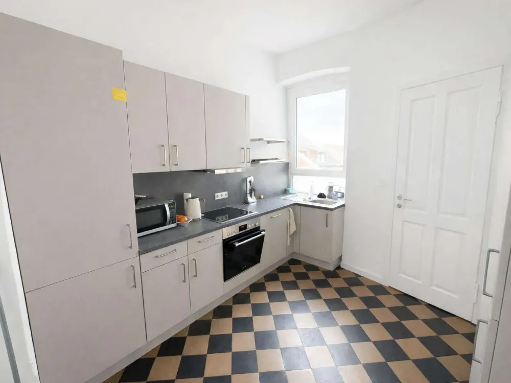Fully Furnished Shared Apartment Room in Prime Location of Karlsruhe