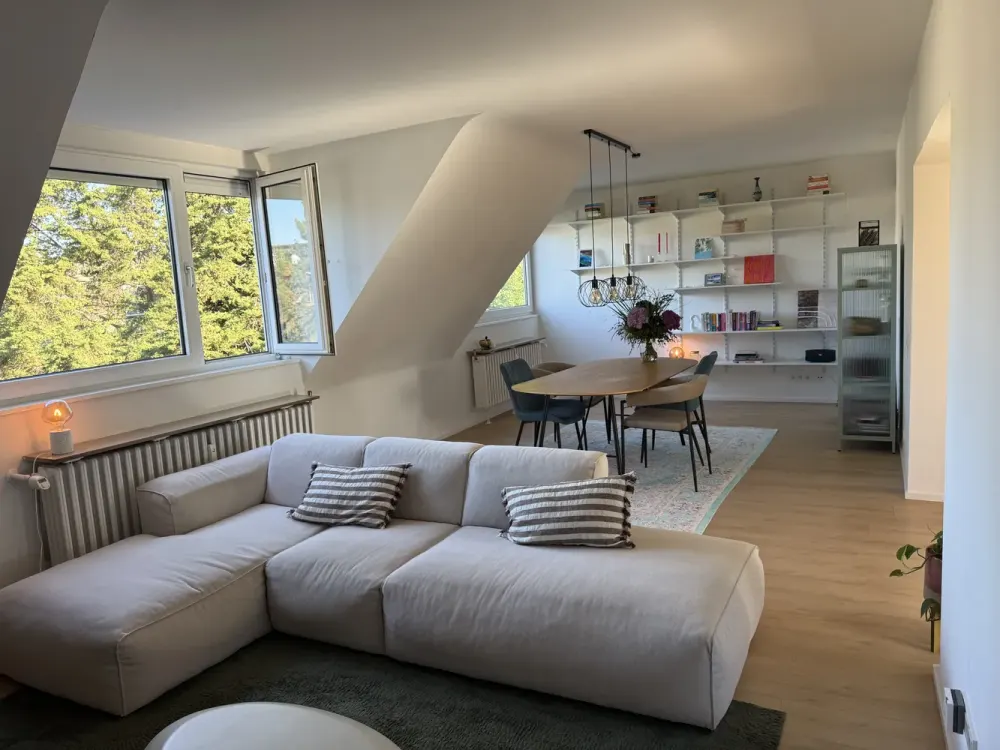 Helle 3-Zimmer-Wohnung in Düsseldorf-Oberkassel