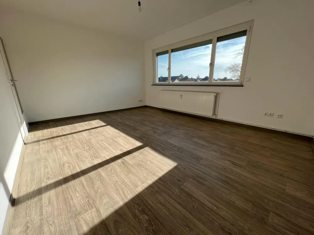 Renovierte 3 Zimmer-Wohnung in Obertshausen-Hausen