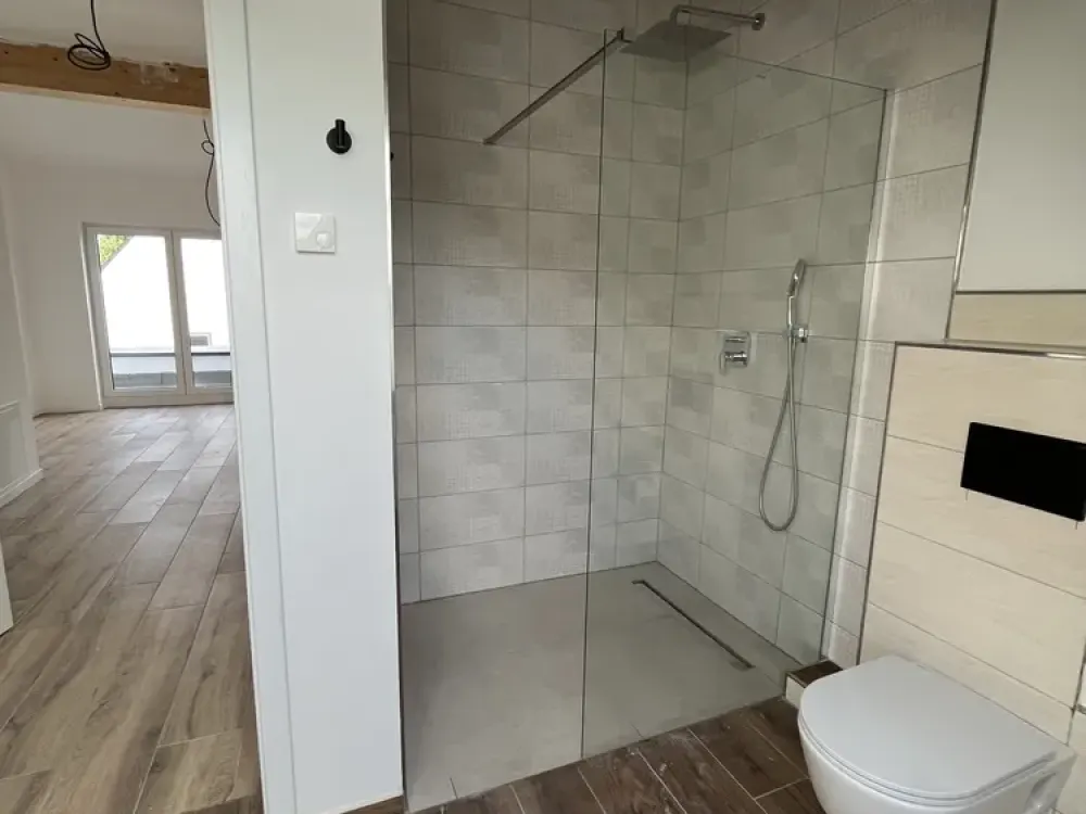 Moderne 3-Zimmer-Wohnung mit Balkon im 1. OG in Rösrath
