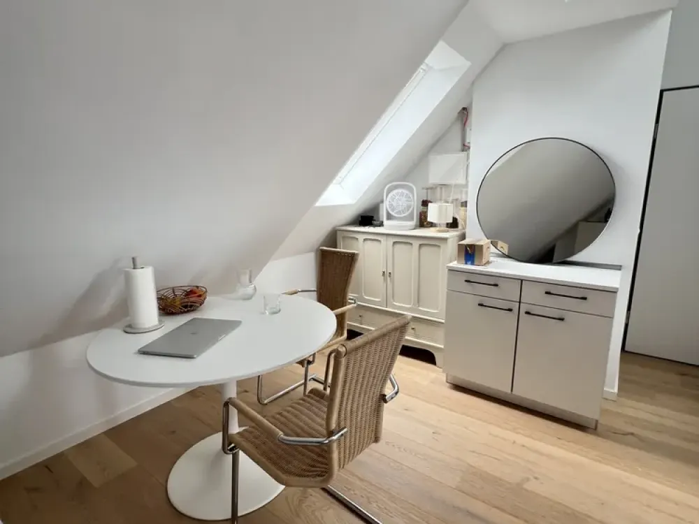 1-Zimmer-Apartment nähe Schloss