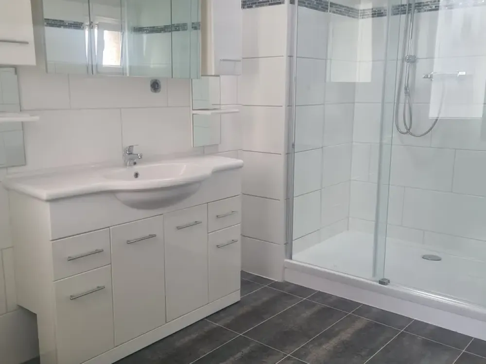 Hübsche 2 Zimmer Wohnung sucht neuen Bewohner/in