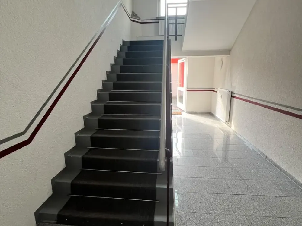 Schöne, helle und große 4-Zimmer-Wohnung