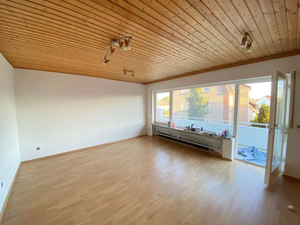 Renovierte 3-Zi-Wohnung mit Terrasse und Einbauküche in Nürnberg