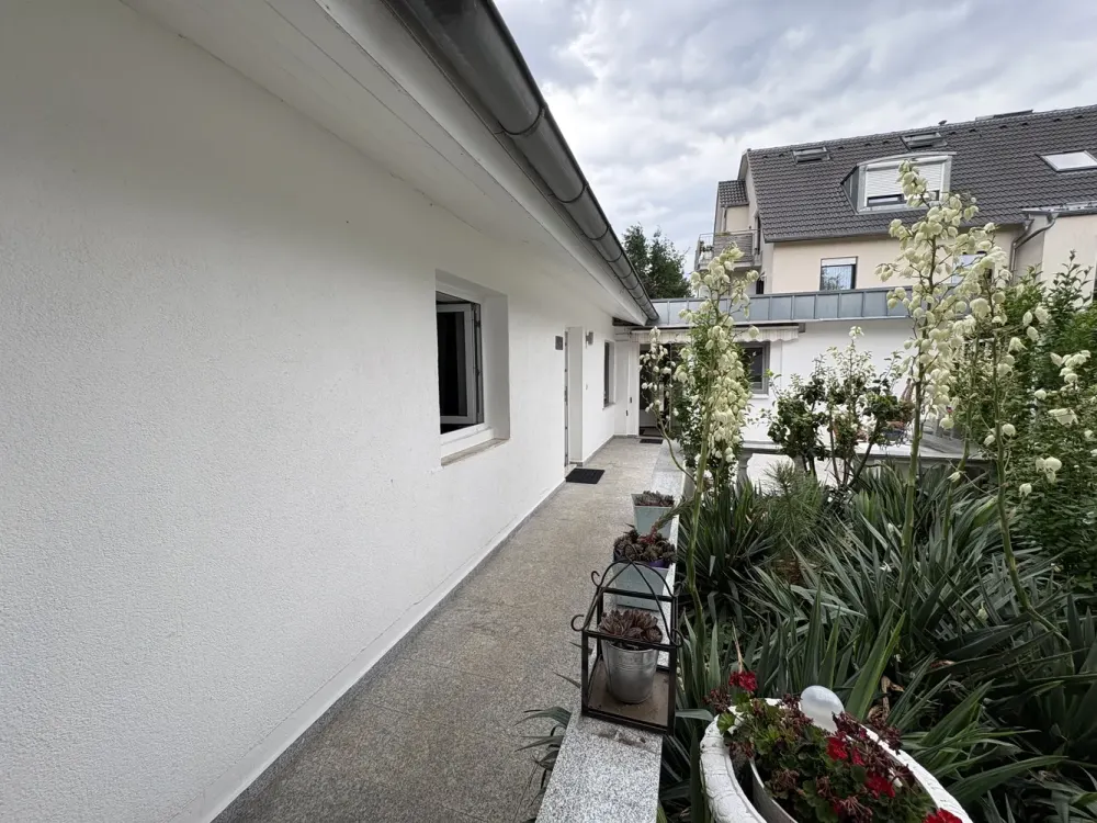 Bungalow 3-Room in München Lerchenau