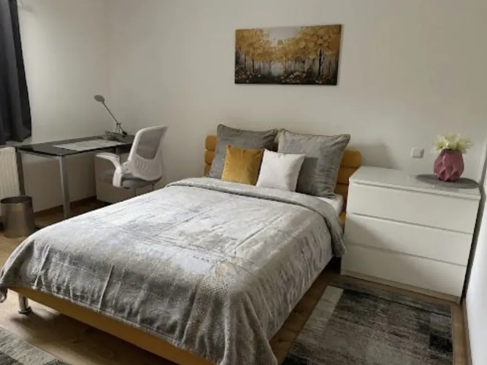 Bungalow 3-Room in München Lerchenau