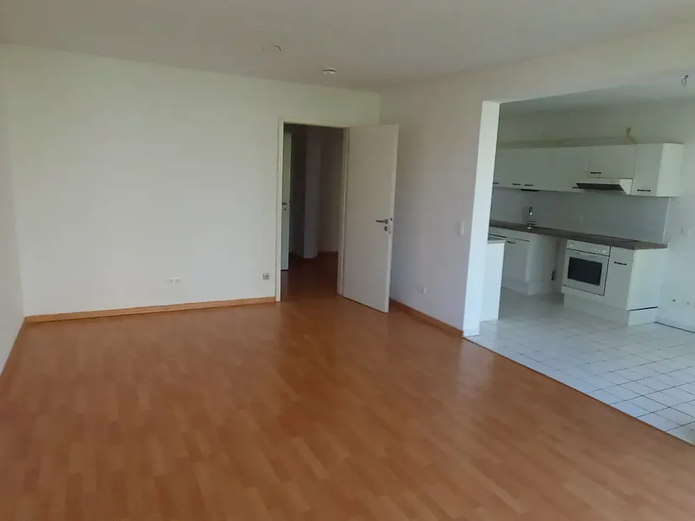 Zuhause mit 2 Zimmern und Balkon in Berlin