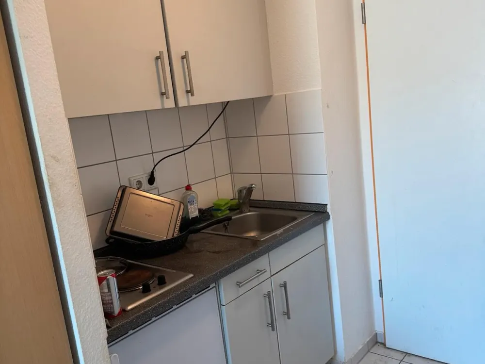 Einzel Zimmer Wohnung für zwischenmiete