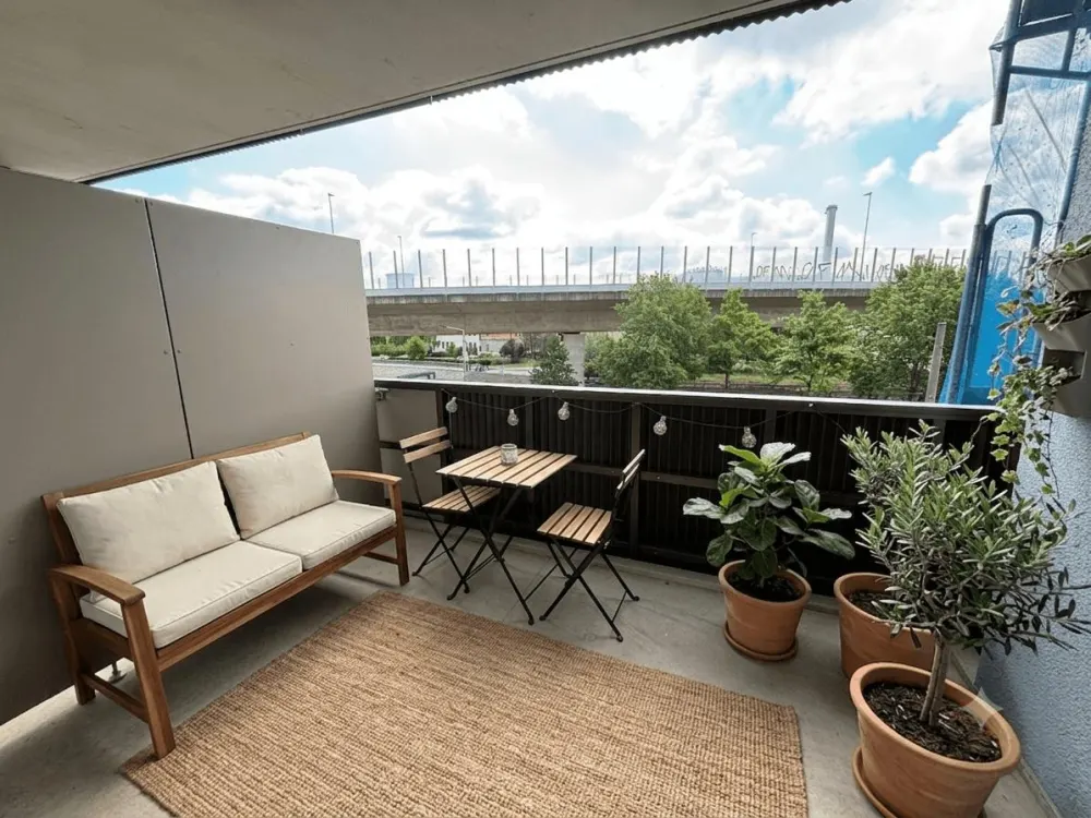 1. Monat kaltmietfrei * Lichtdurchflutete 2-Zi.-Whg. mit moderner EBK & Balkon *