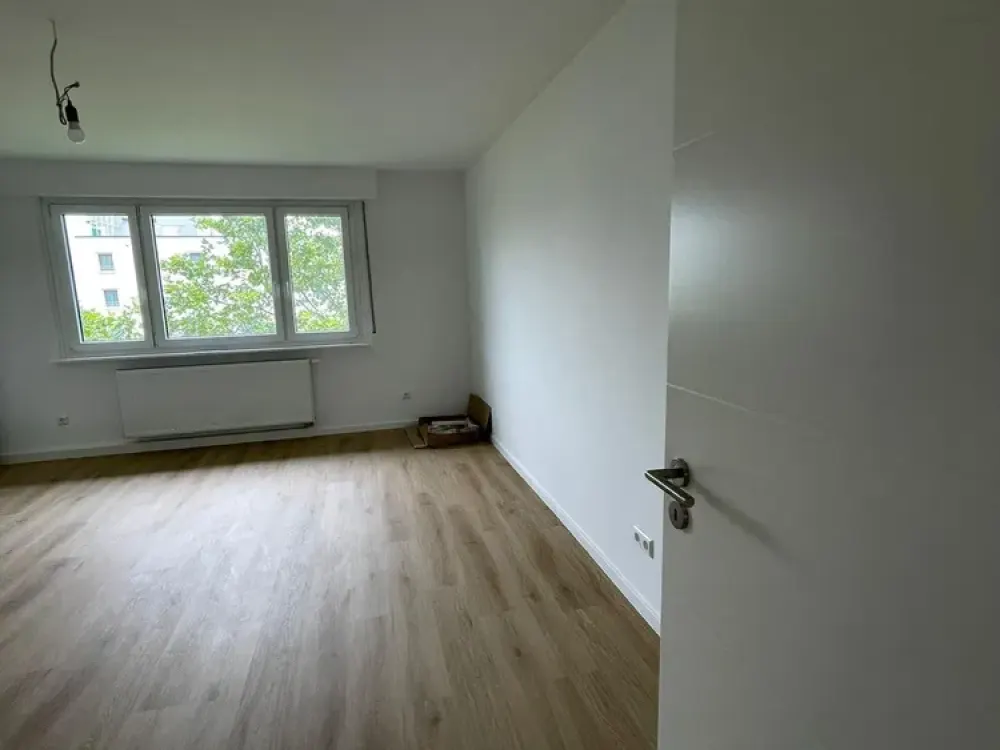 Helle 2 Zimmer Wohnung in Spitzenlage