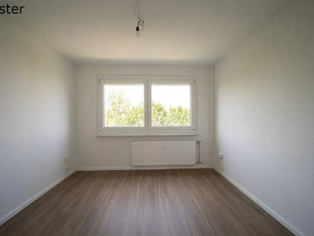 Practical 3-Room Apartment (WBS)!