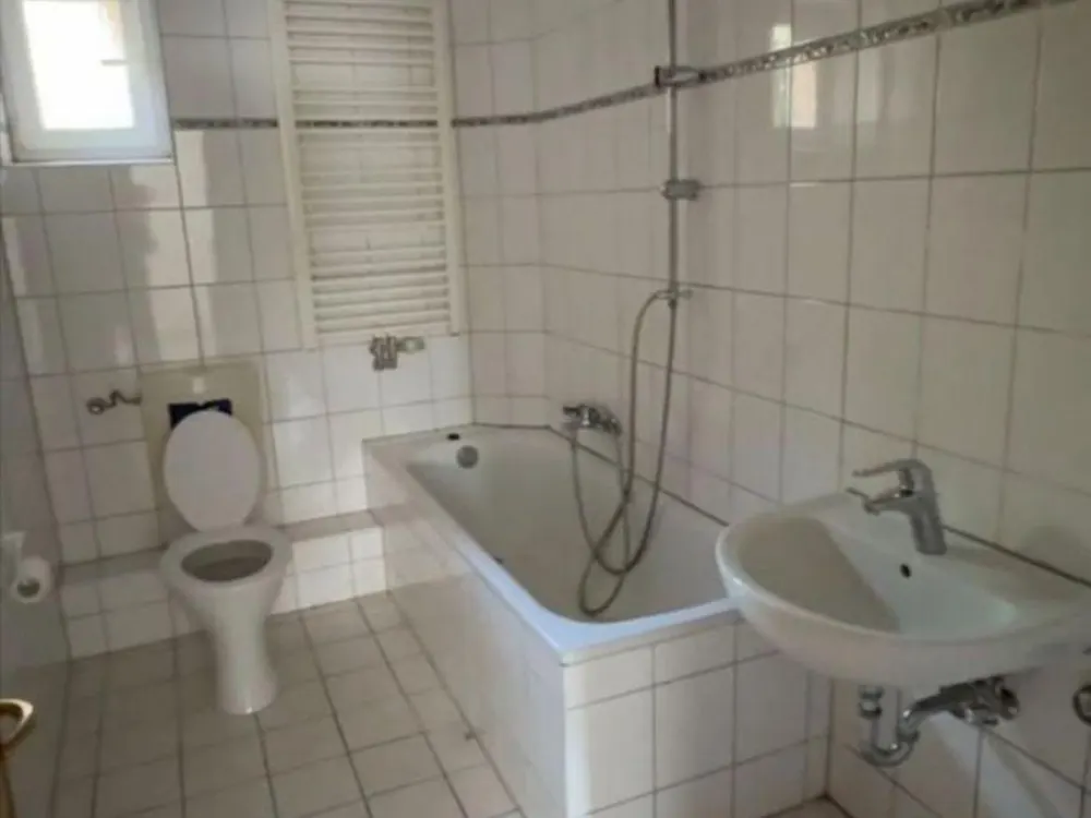 Renovierte 3-Zimmer-Wohnung Hagen, 76 m², EG