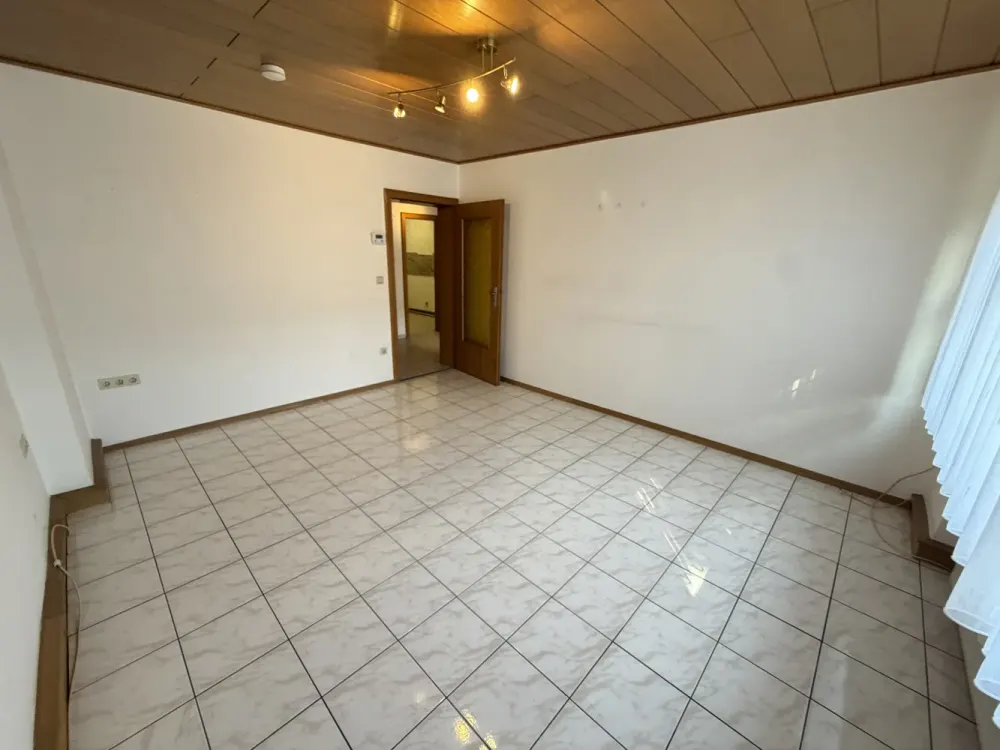 ⭐️🏡🆕HAFENVIERTEL- 3 Zimmerwohnung im gepflegten Haus mit Duschbad & Stellplatz⭐️🏡🆕