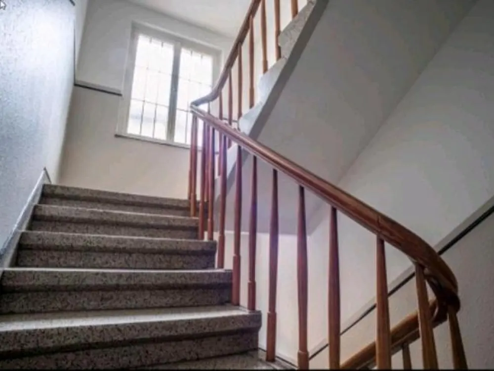 WG geeignete Wohnung sucht Studenten
