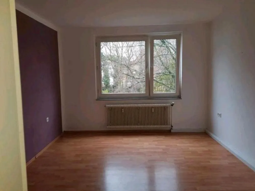 WG geeignete Wohnung sucht Studenten