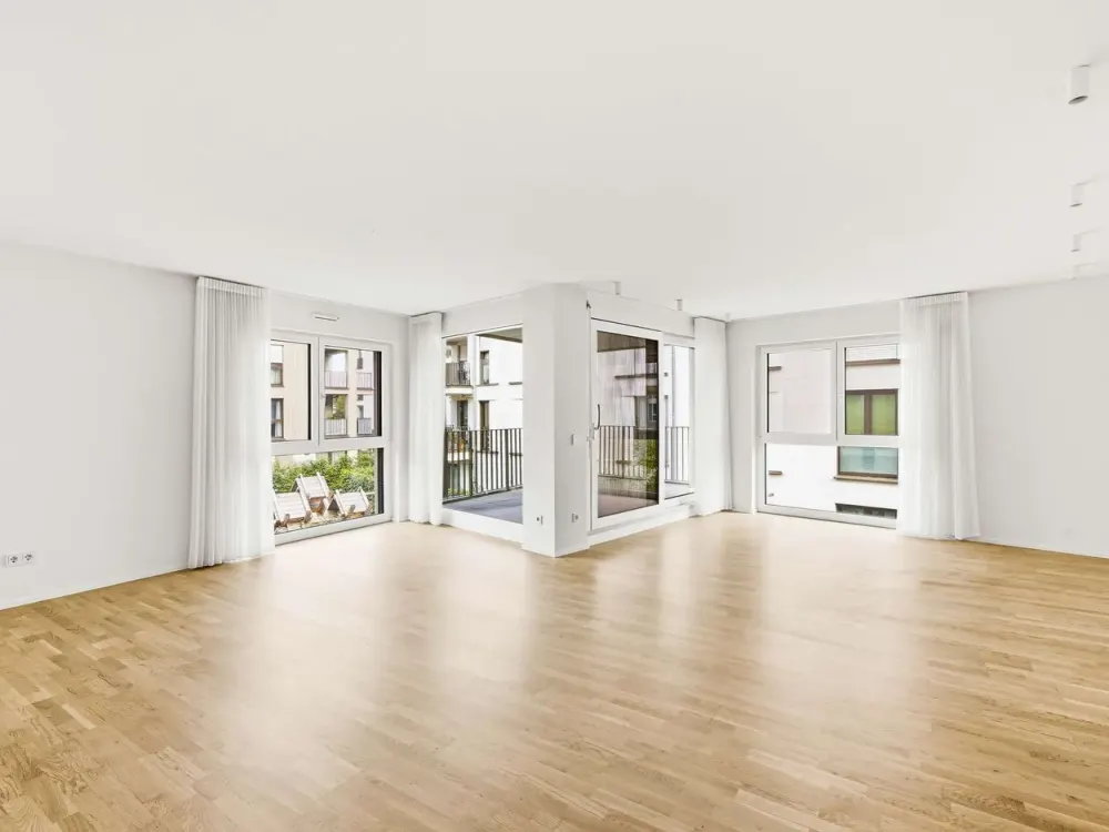 Neuwertige 5-Zi-Wohnung mit KNX & E-Stellplatz, Fellbach