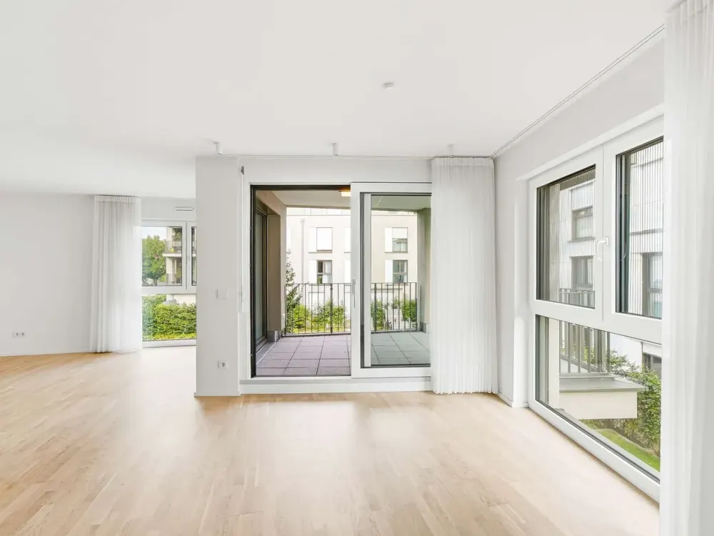 Neuwertige 5-Zi-Wohnung mit KNX & E-Stellplatz, Fellbach
