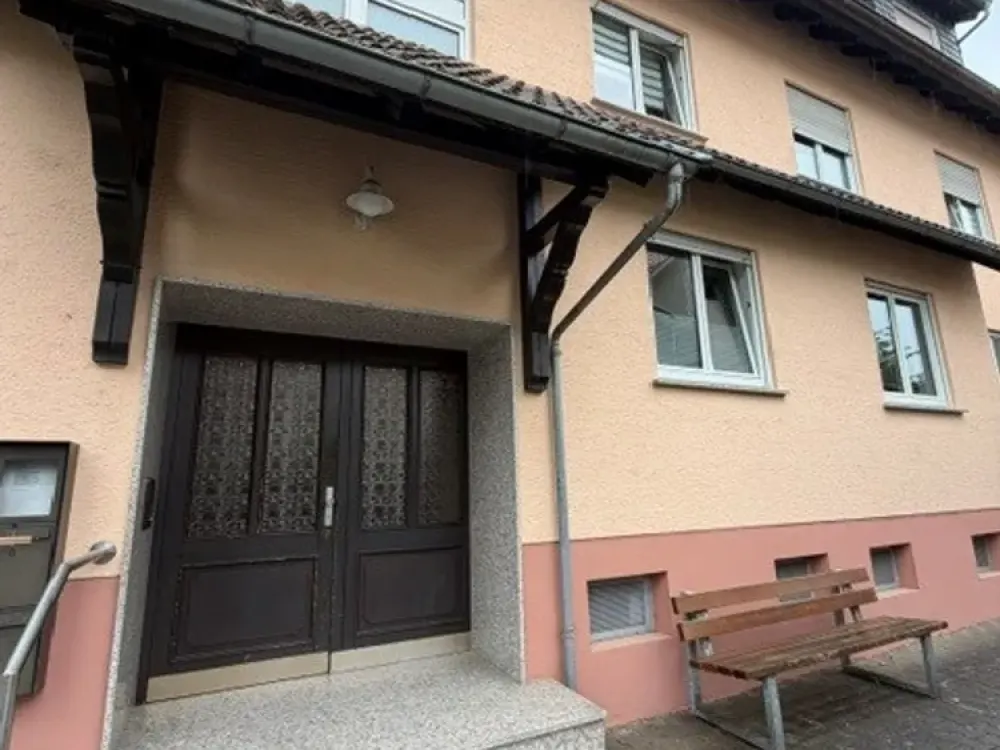 Großzügige 3-Zimmer-Wohnung mit Balkon in ruhiger Wohnlage von Nieder-Erlenbach