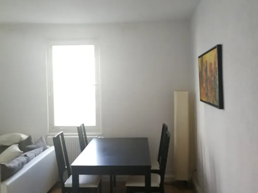 Sanierte 2-Raum-Wohnung in Esslingen am Neckar