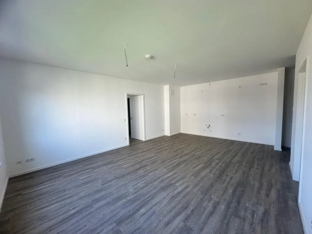Exklusive, neue 3-Zimmer-Wohnung mit Balkon in Berlin-Karlshorst