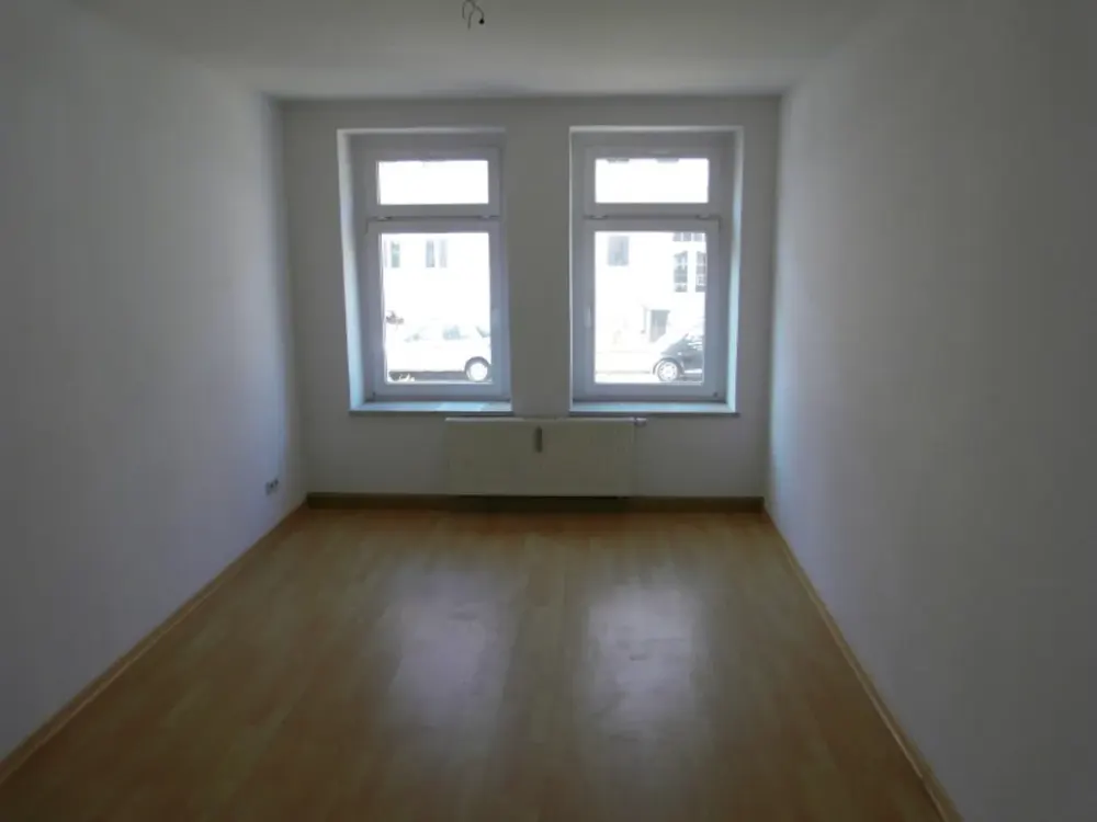 Sanierte Altbauwohnung im grünen Großzschocher !