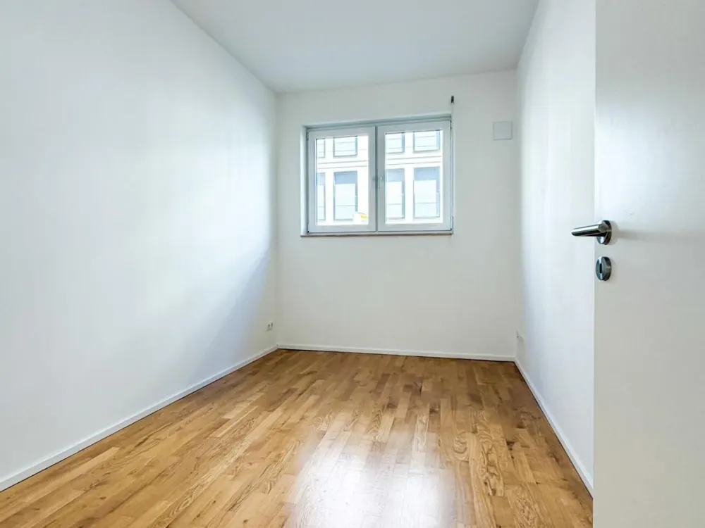 4 Rooms | 2 Bathrooms | Bright Apartment with Terrace in Zentrum-West | Leipzig