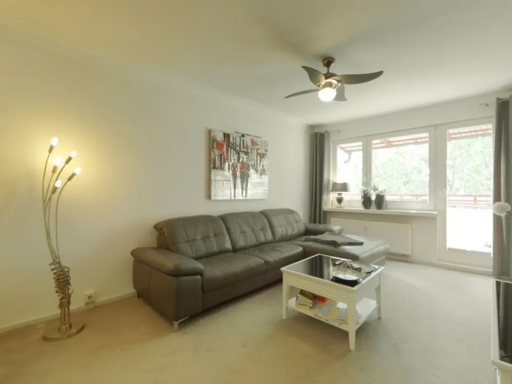 Large beautiful furnished room with balcony near university All Inclusive